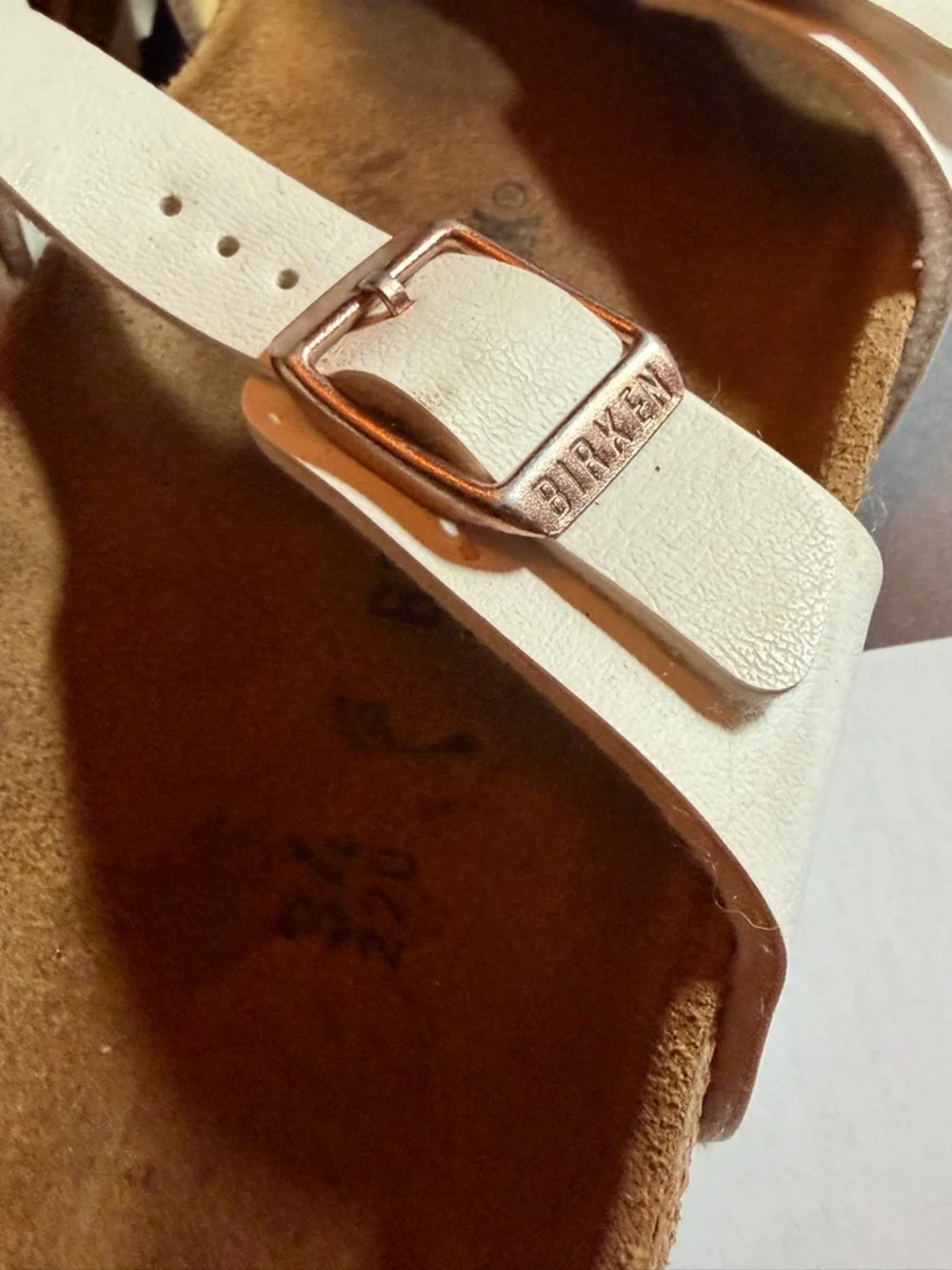 Birkenstock Kids White Double-Buckle Sandals with Toe Loop EU34/ 3-3.5